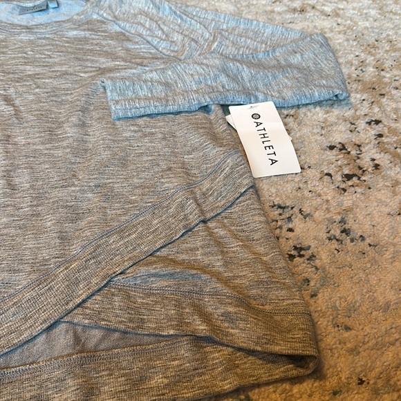 Athleta Criss Cross Sweatshirt size Small NWT - Picture 3 of 7